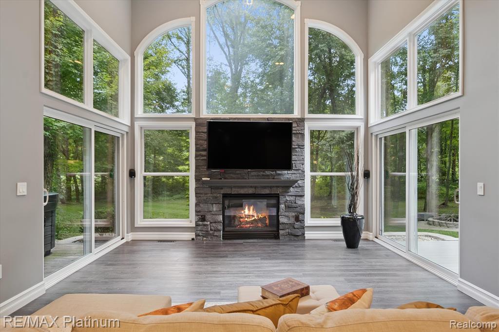 4298 EMU Drive, Pinckney, MI 48169 — Photo 7