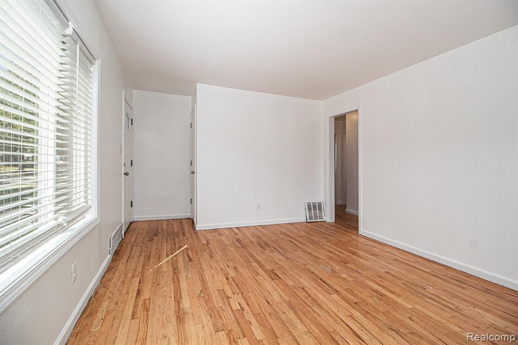 1205 Evelyn Avenue, Ypsilanti, MI 48198 — Photo 4