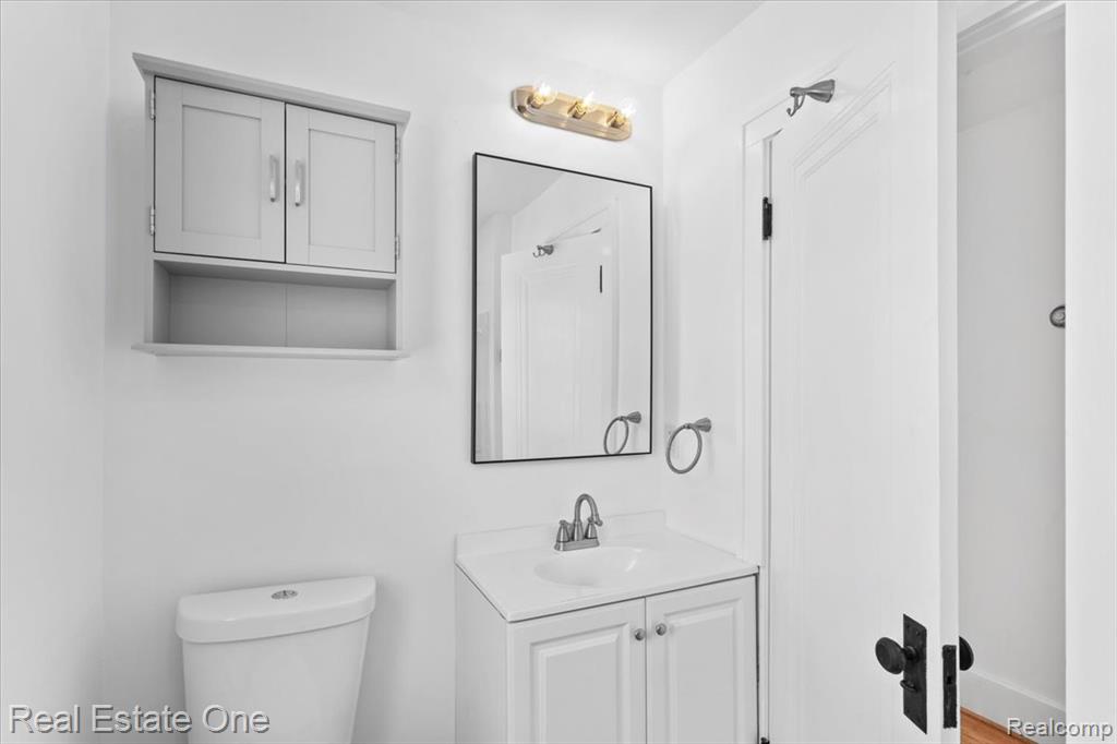 424 2nd Street, Wyandotte, MI 48192 — Photo 17
