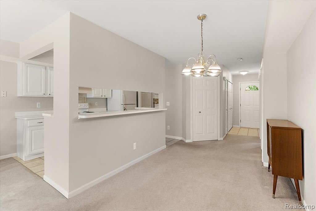 55093 Westchester Drive, 45, Shelby Twp, MI 48316 — Photo 10