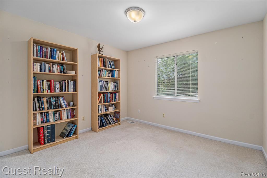 6849 York Street, Waterford, MI 48327 — Photo 21