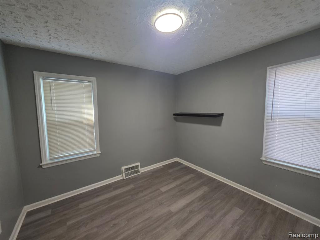18975 Greydale Avenue, Detroit, MI 48219 — Photo 7