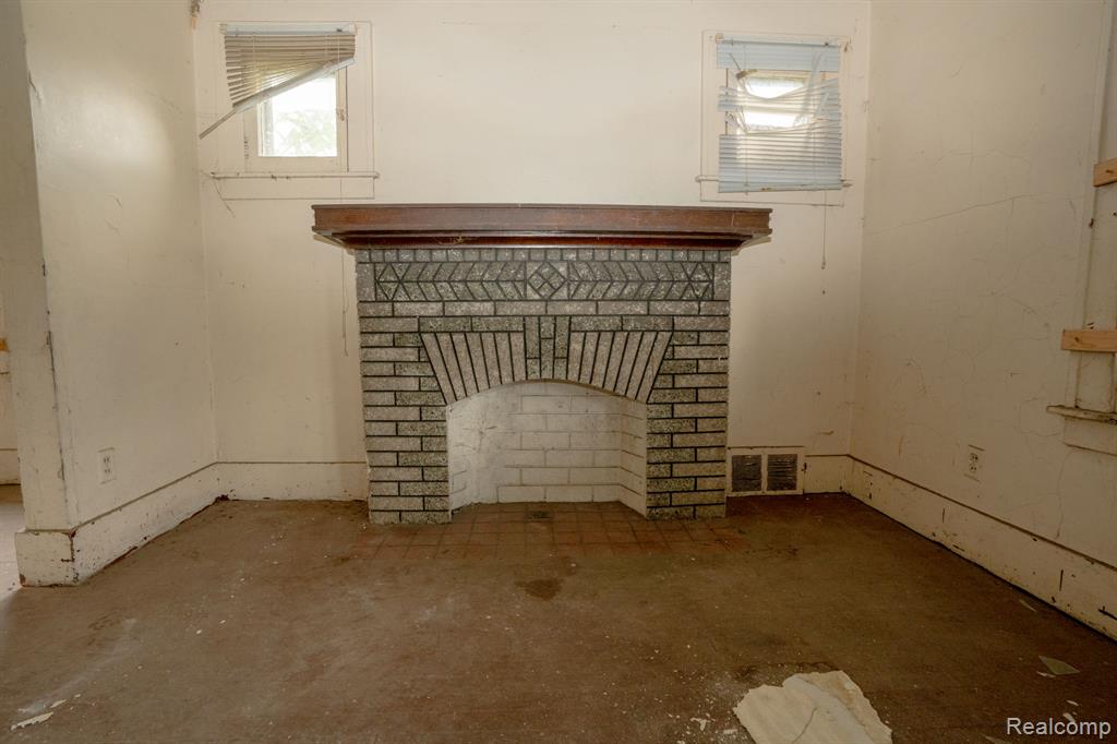 19135 Teppert Street - Photo 3