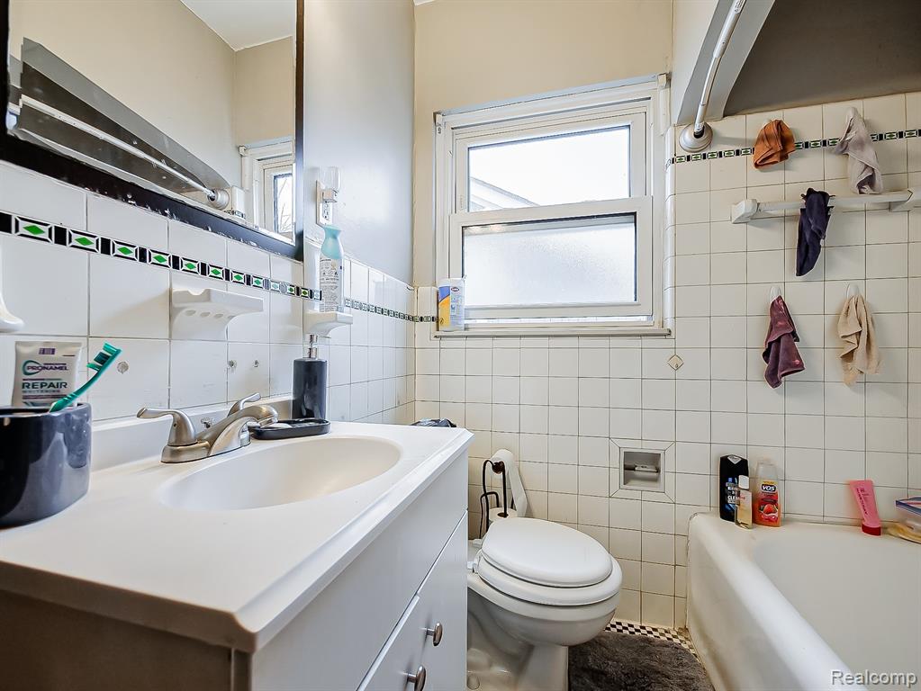 4826 Yorkshire Road, Detroit, MI 48224 — Photo 23
