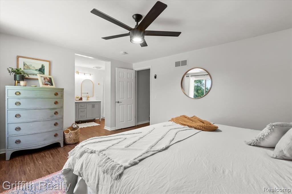 6531 Catalpa Drive, Brighton, MI 48116 — Photo 13