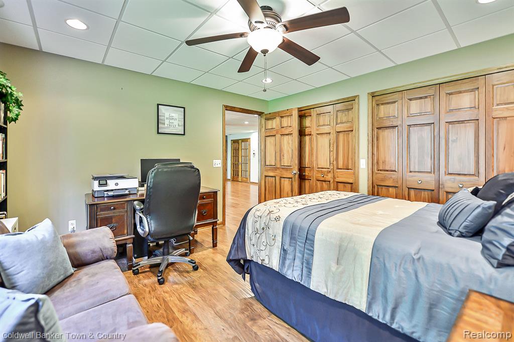 476 HOSTA, Howell, MI 48843 — Photo 32