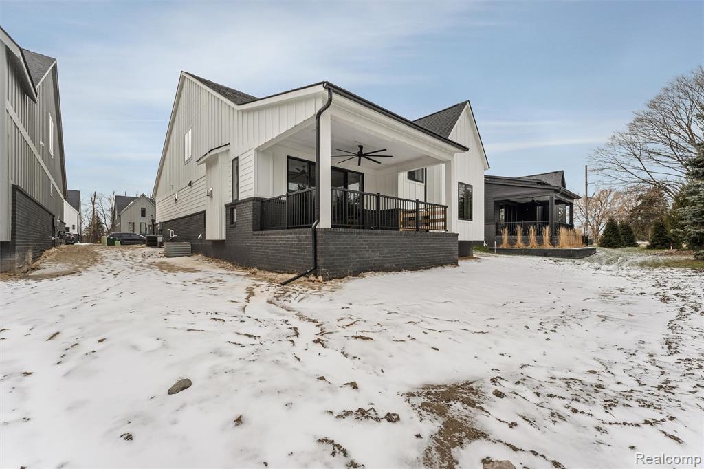 39 South Trail Court, Troy, MI 48083 — Photo 41