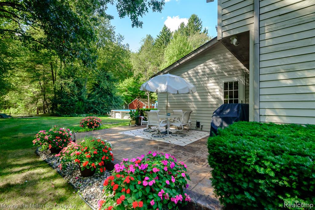 39925 Willis Road, Belleville, MI 48111 — Photo 44