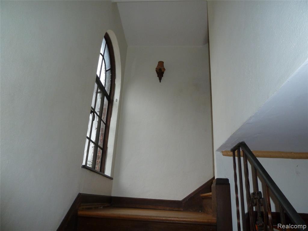 19925 Renfrew Road, Detroit, MI, 48221