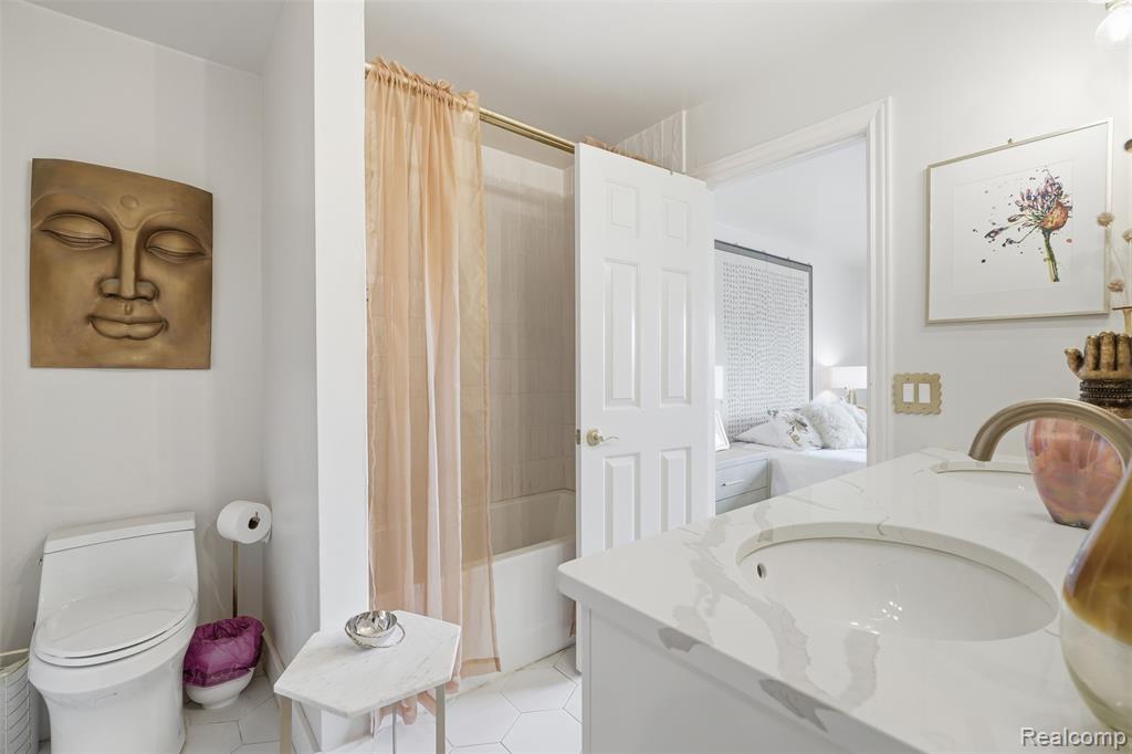 4311 Miracles Boulevard, Detroit, MI 48201 — Photo 24