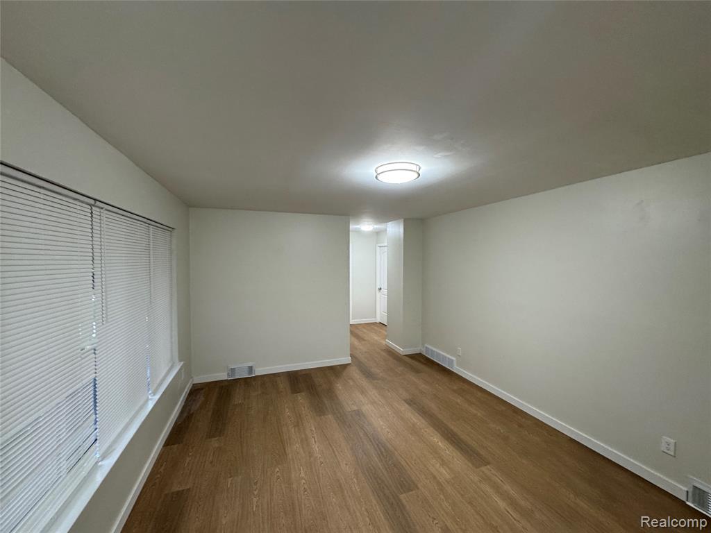 7352 Haller Street, Westland, MI — Photo 2