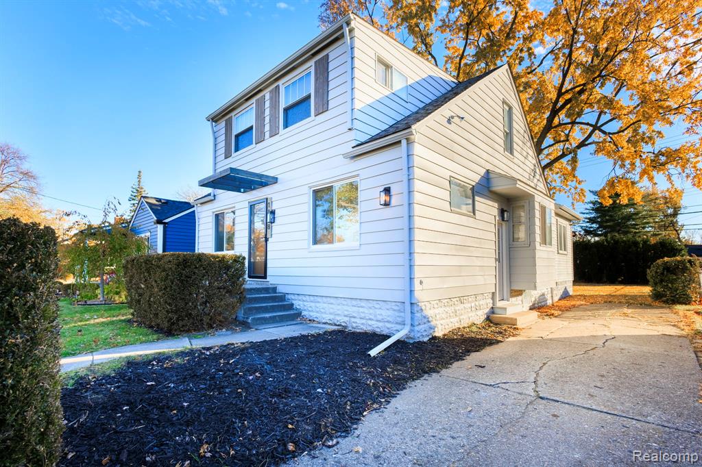 1868 Cass Boulevard, Berkley, MI 48072 — Photo 2