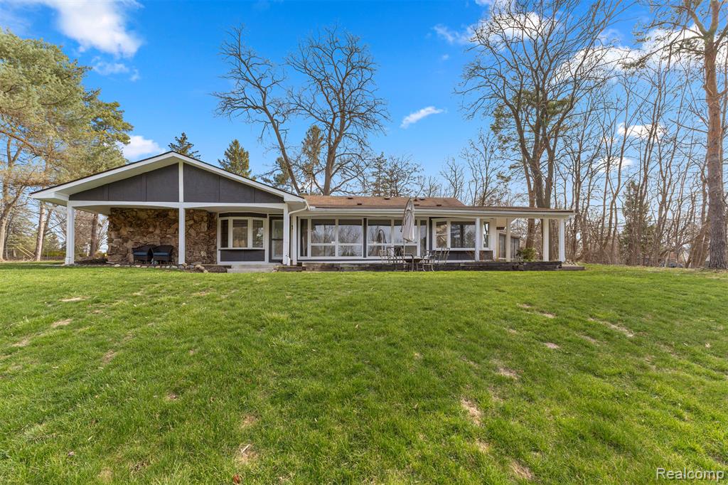 45401 W 9 Mile Road, Novi, MI — Photo 46