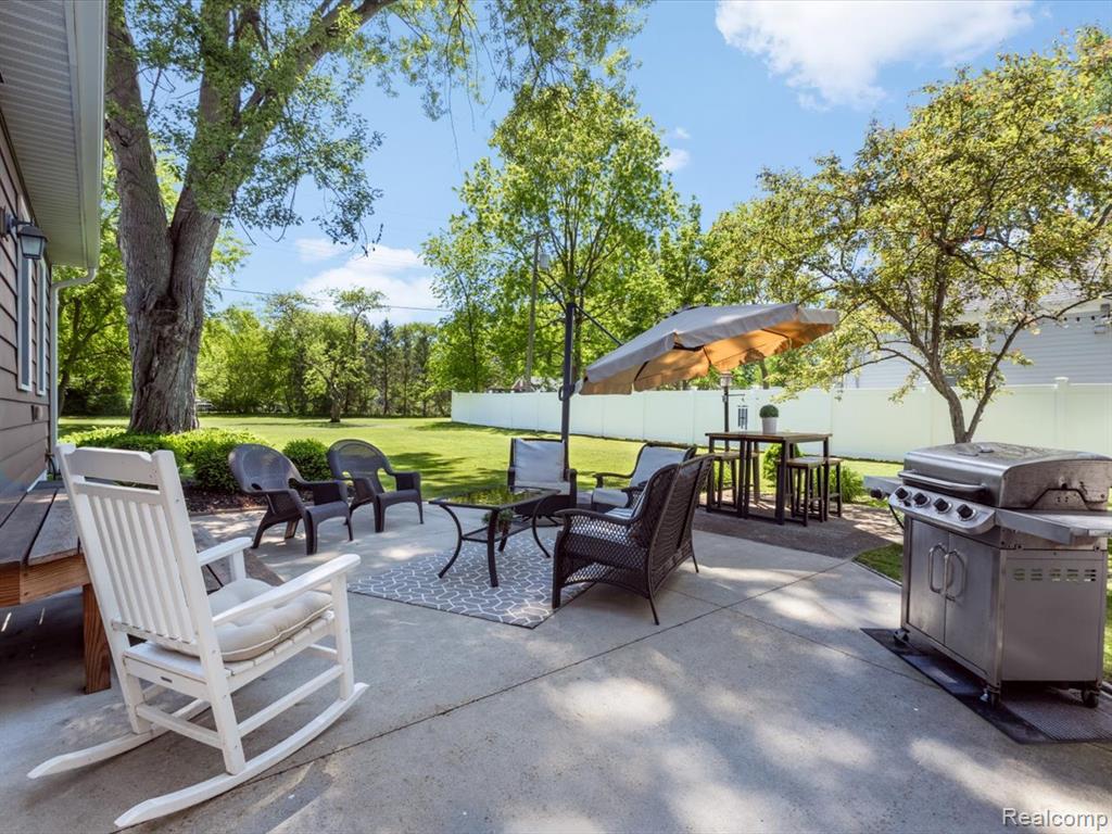 832 N 9th Street, St. Clair, MI 48079 — Photo 32