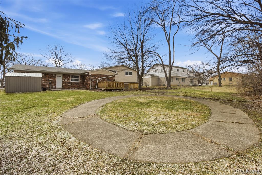 6780 Post Oak Drive, West Bloomfield, MI — Photo 30
