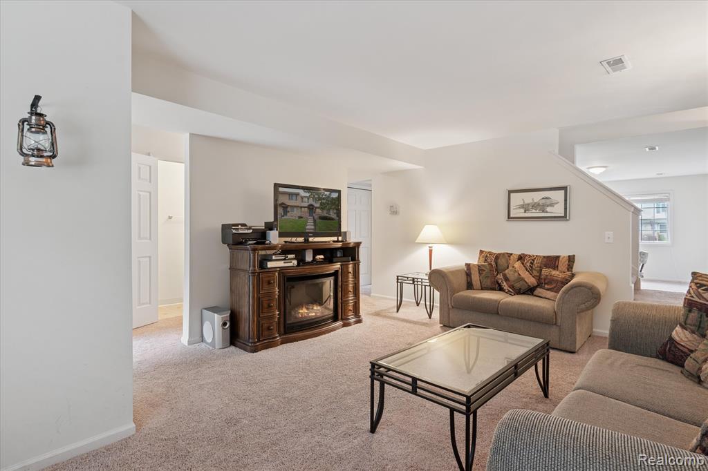 16437 Terrace Village Drive, Taylor, MI 48180 — Photo 3
