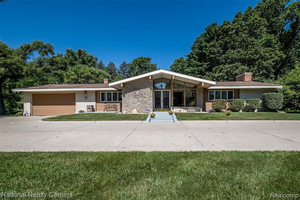 7317 Bircklan Drive, Canton, MI 48187 — Photo 2