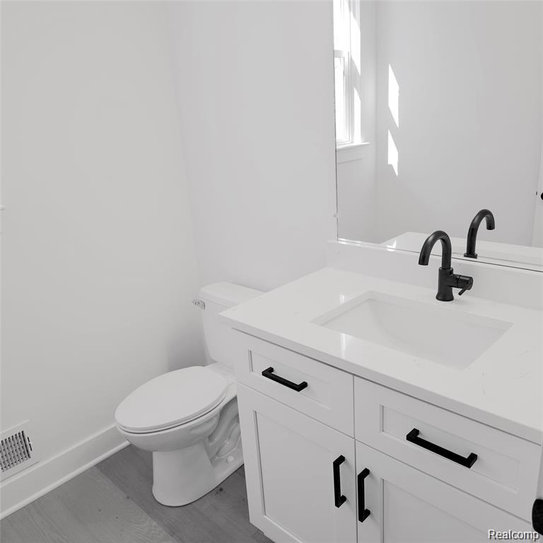 24019 Tullymore Drive, Macomb, MI 48042 — Photo 5
