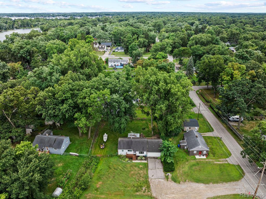 5481 Hanley, Waterford, MI 48327 — Photo 31