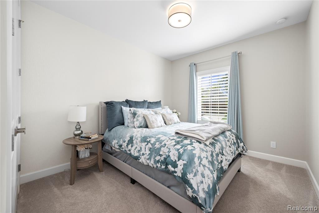 6511 Legacy Woods Trail, West Bloomfield, MI — Photo 17