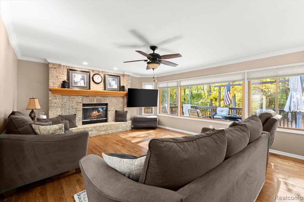 9755 Forest Ridge Drive, Clarkston, MI 48348 — Photo 10