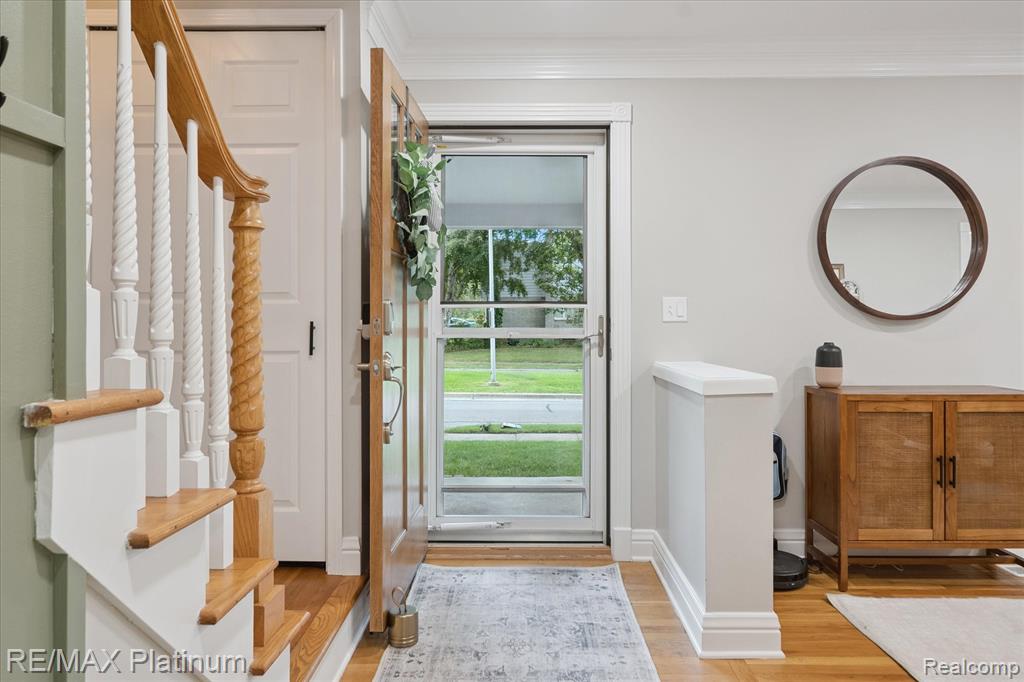 572 Old Creek Drive, Saline, MI 48176 — Photo 4