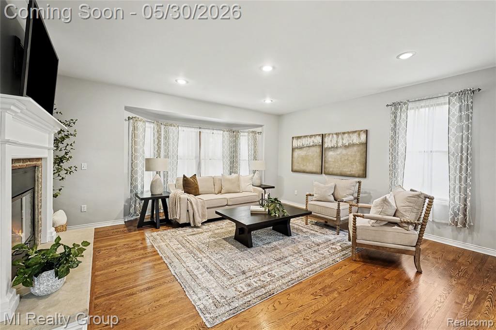 2215 High Meadows Drive, Ortonville, MI 48462 — Photo 8