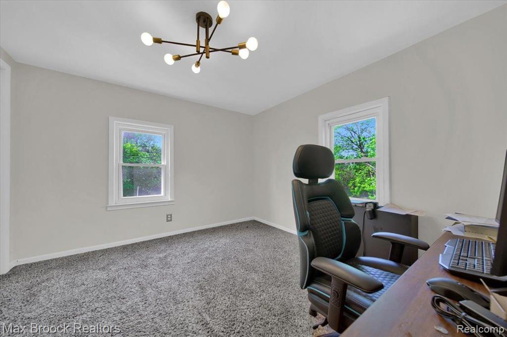 8360 Parker, Saline, MI 48176 — Photo 26