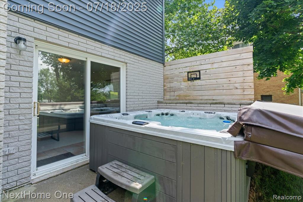 950 Intervale Drive, Highland, MI — Photo 20