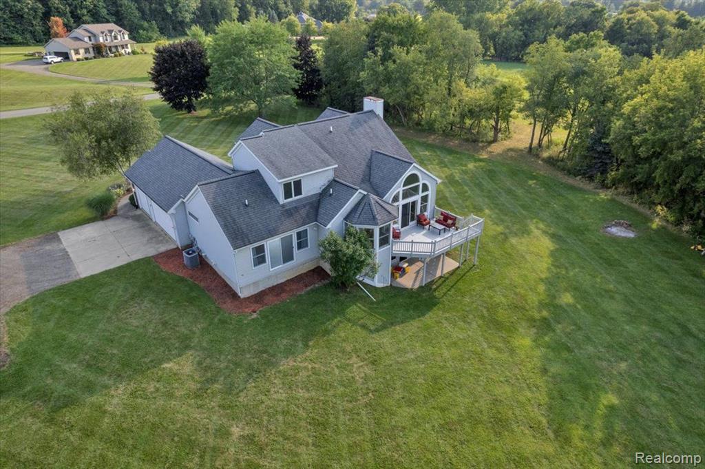 6081 LANAKE Lane, Imlay City, MI 48444 — Photo 35