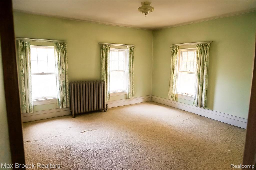 24 Ridge Road, Pleasant Ridge, MI — Photo 13