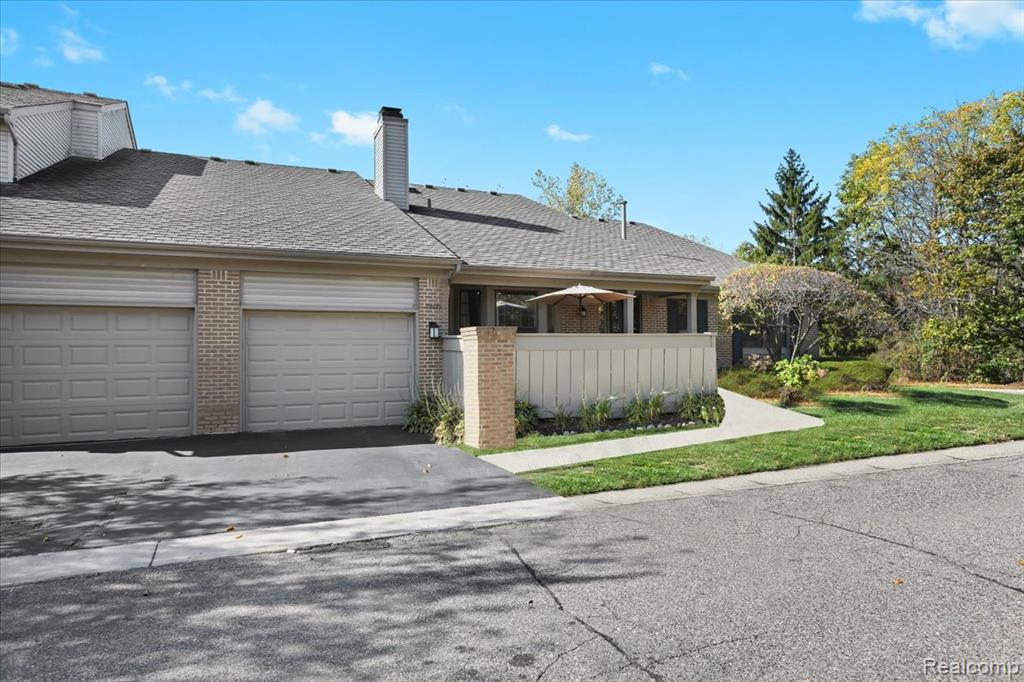 29485 Beau Ridge, Farmington Hills, MI 48331 — Photo 3