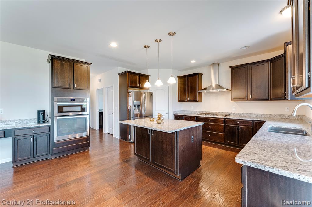 6776 Portsman Court, Canton, MI 48187 — Photo 50