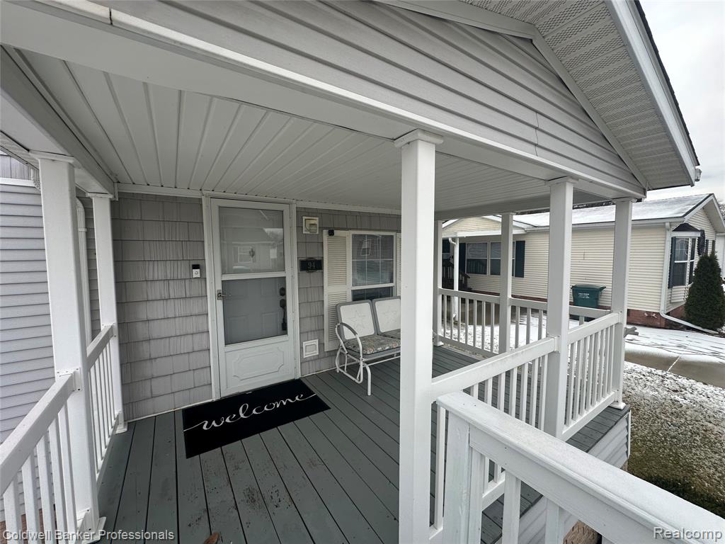 94 Twin Oaks Drive, Lapeer, MI 48446 — Photo 2