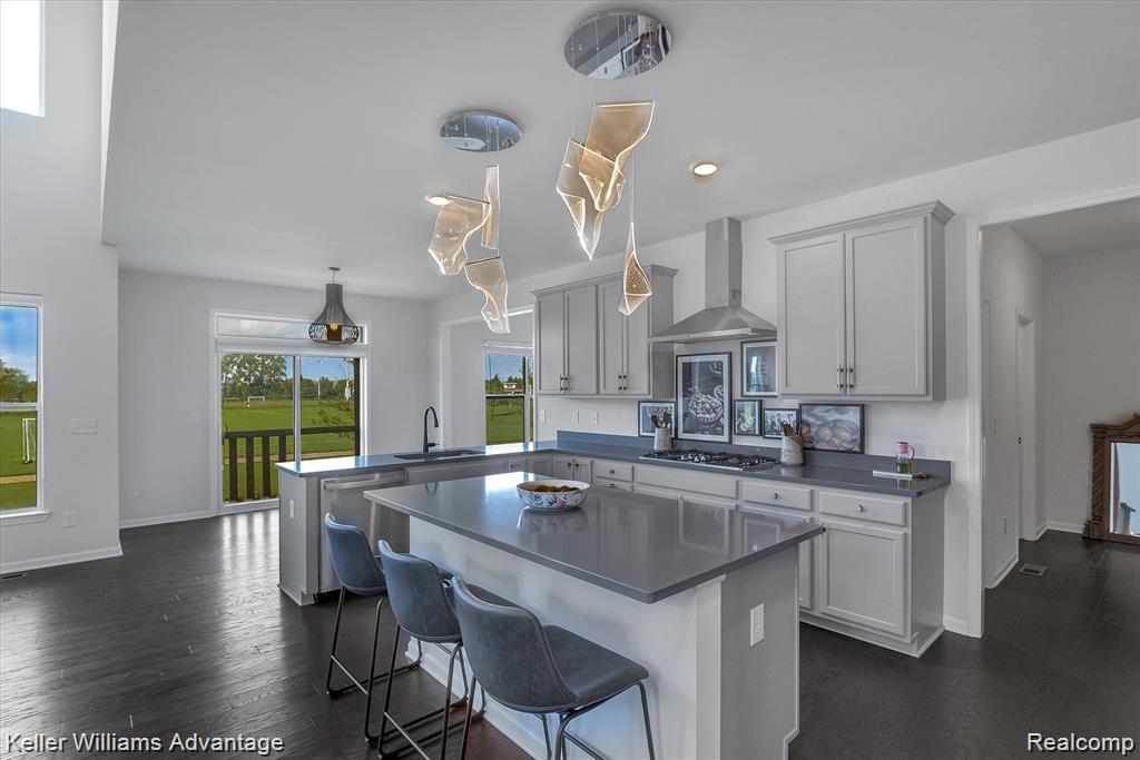 48389 Fieldstone Drive, Northville, MI — Photo 5
