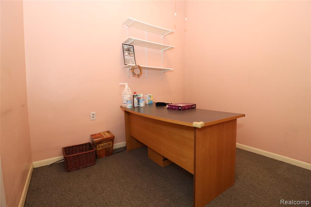 12700 Schaefer Highway, Detroit, MI 48227 — Photo 32