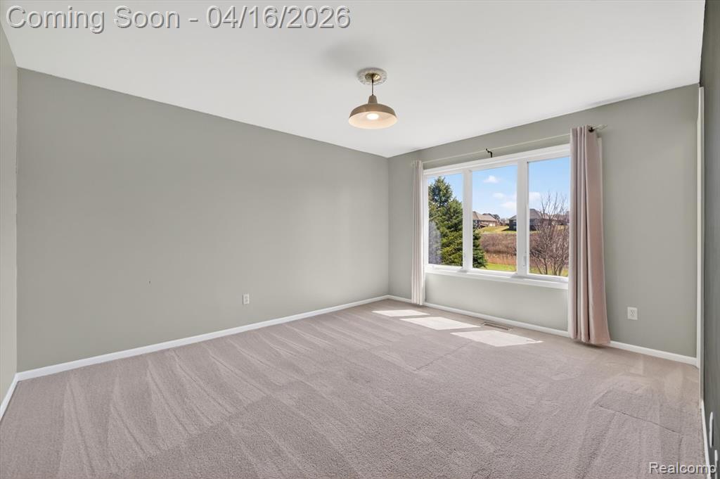 625 Southshore Drive, Oxford, MI 48371 — Photo 41