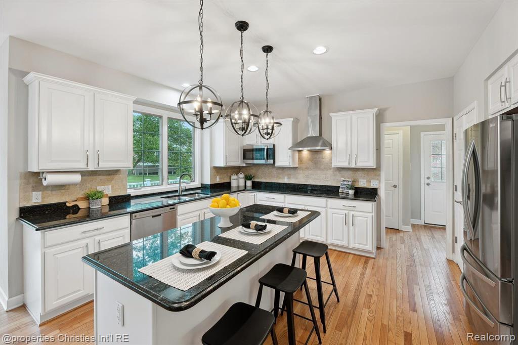 45055 WALNUT RIDGE, Northville, MI 48168 — Photo 18