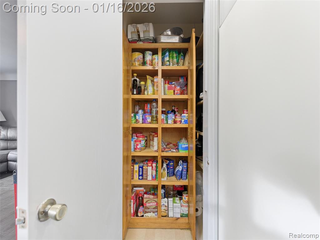 9687 Seavitt Drive, Allen Park, MI 48101 — Photo 14