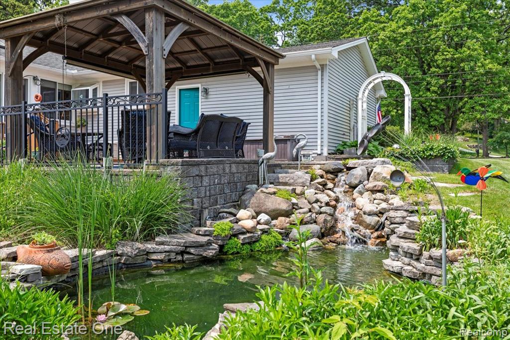 5900 Wellington Drive, Clarkston, MI — Photo 9