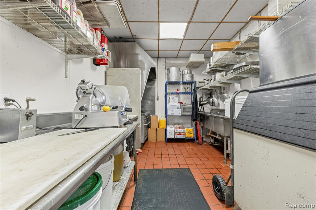 1350 W Fort Street, Detroit, MI 48226 — Photo 17