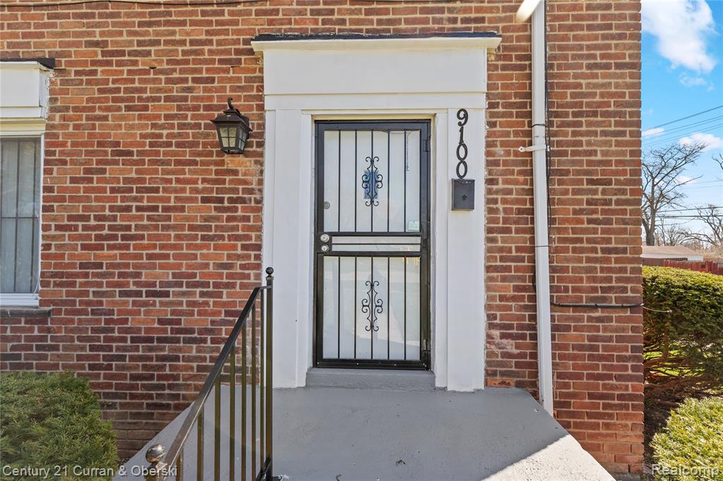 9100 Asbury Park, Detroit, MI 48228 — Photo 2