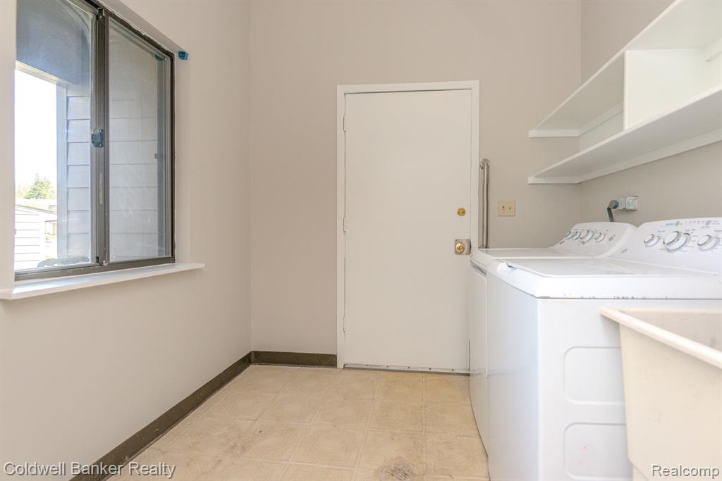 759 PENINSULA, Ann Arbor, MI 48105 — Photo 22