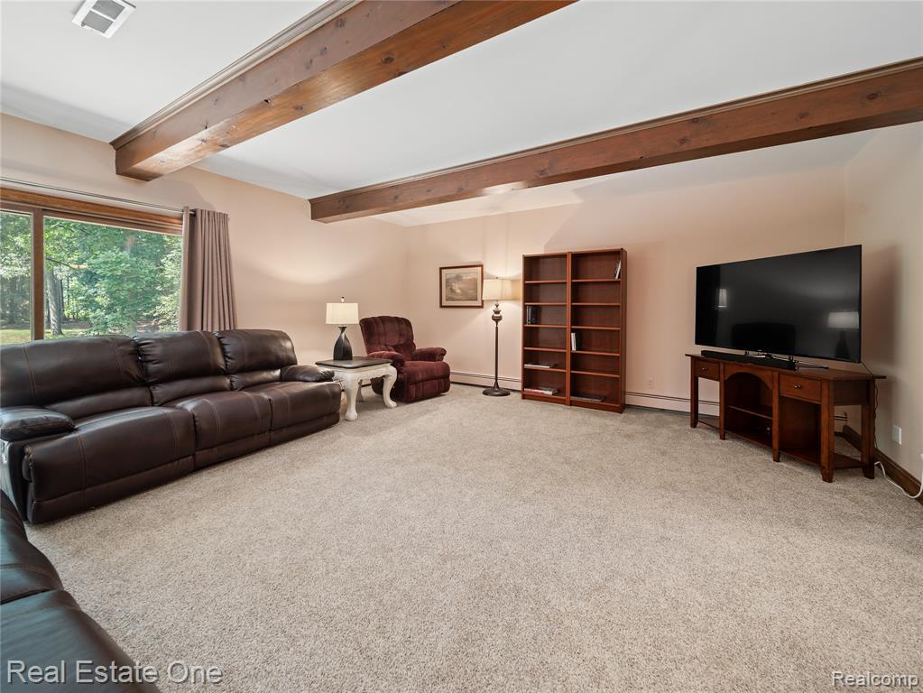 5336 Kensington Road, Brighton, MI 48114 — Photo 39