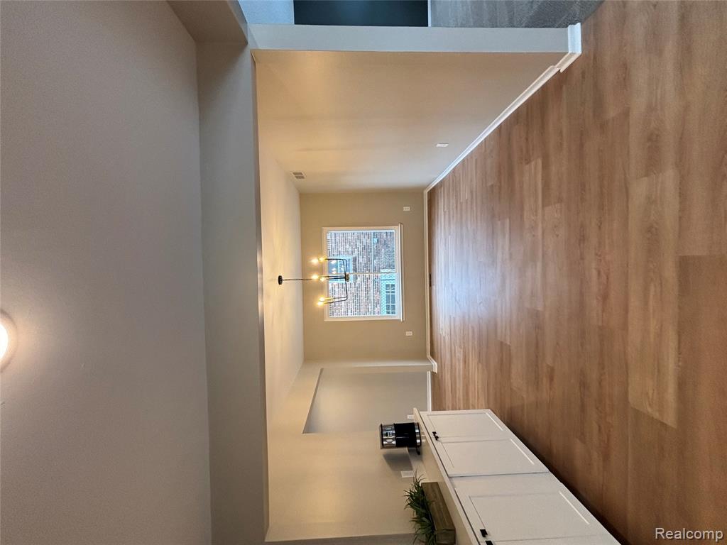 8821 Knolson Avenue, Livonia, MI 48150 — Photo 10