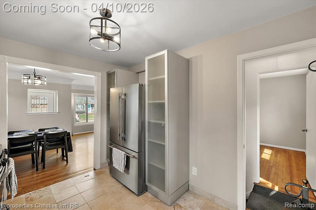 8441 Northfield Boulevard, Oak Park, MI 48237 — Photo 14