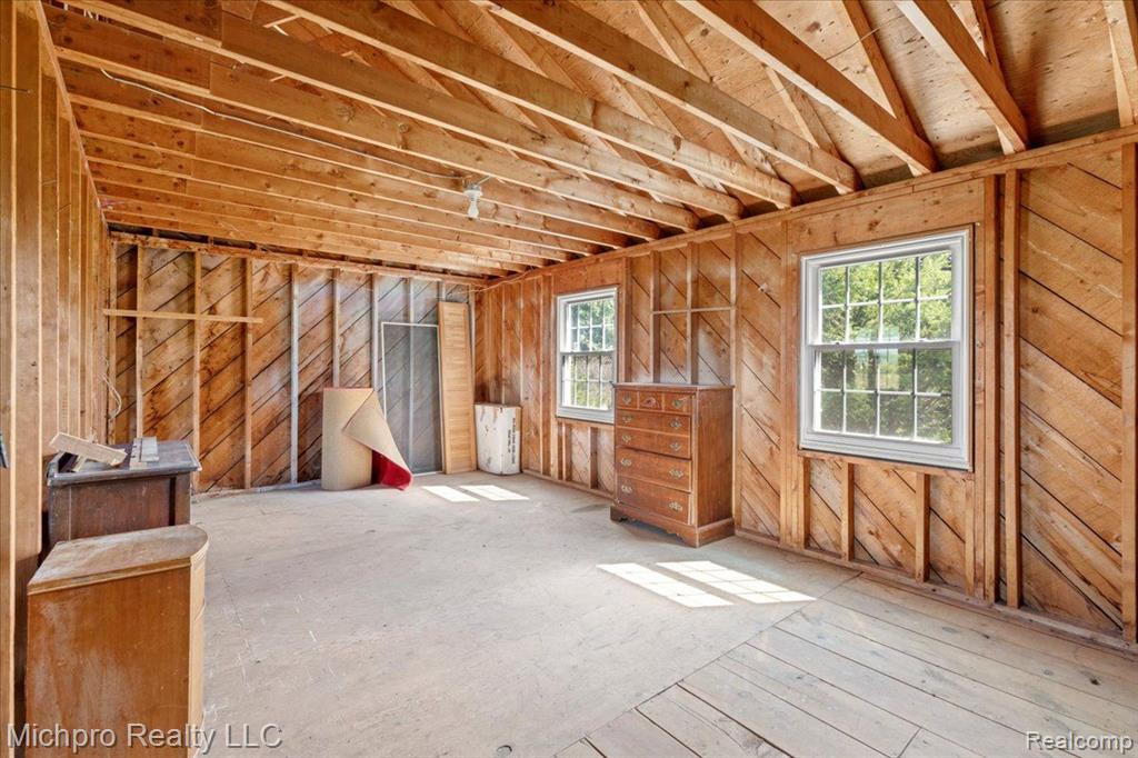 9321 LAPEER Road, Mayville Vlg, MI 48744 — Photo 41