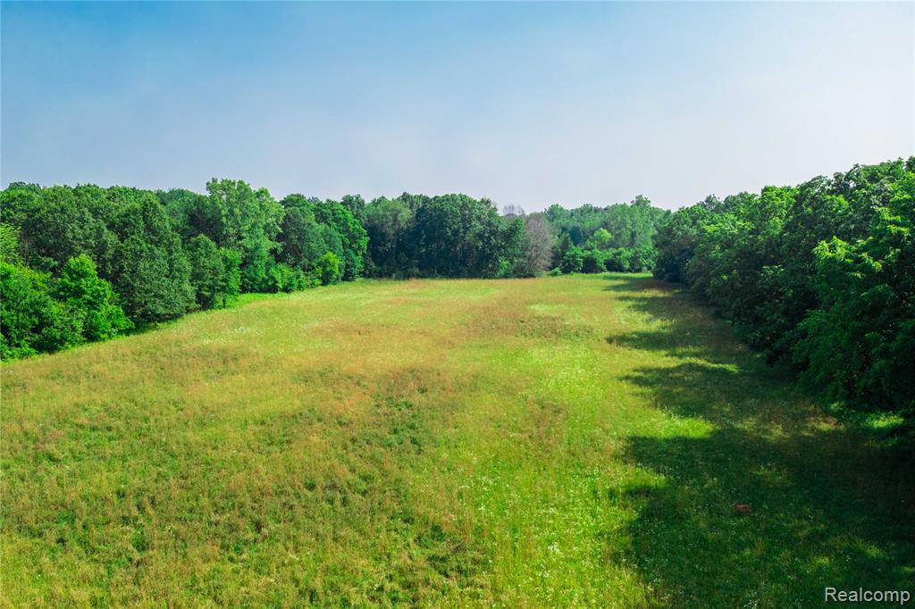 6400 E Highland Road, Howell, MI 48843 — Photo 44