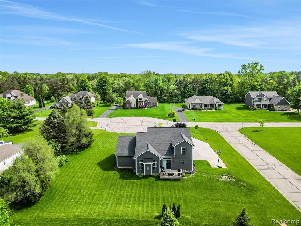 9139 LANNING Lane, Brighton, MI 48116 — Photo 36