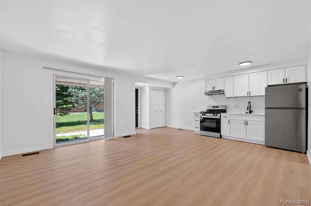 48770 Shelby Road, Shelby Twp, MI 48317 — Photo 3
